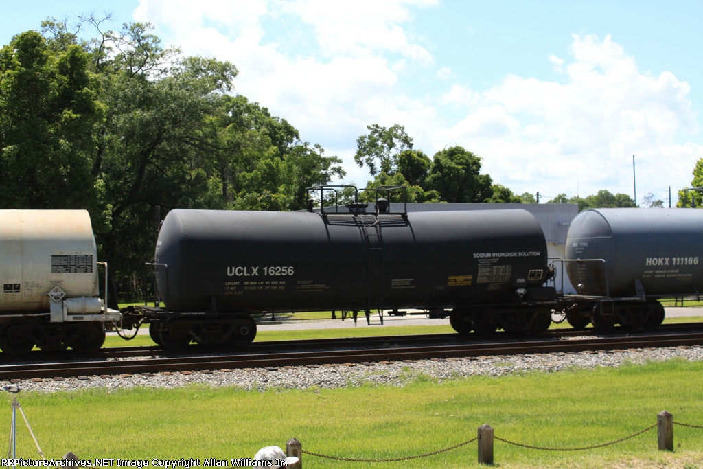 UCLX 16256