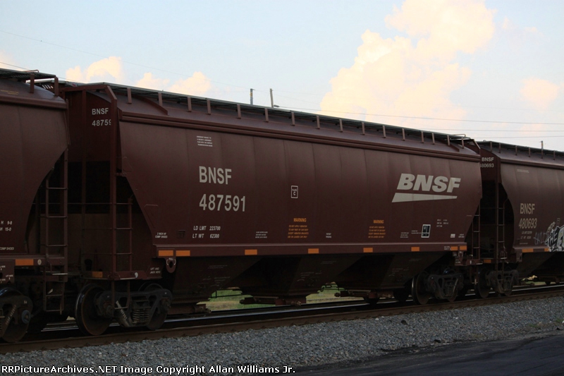 BNSF 487591