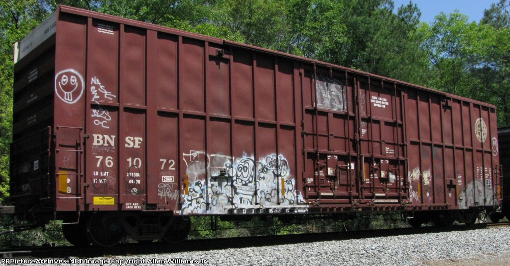 BNSF 761072