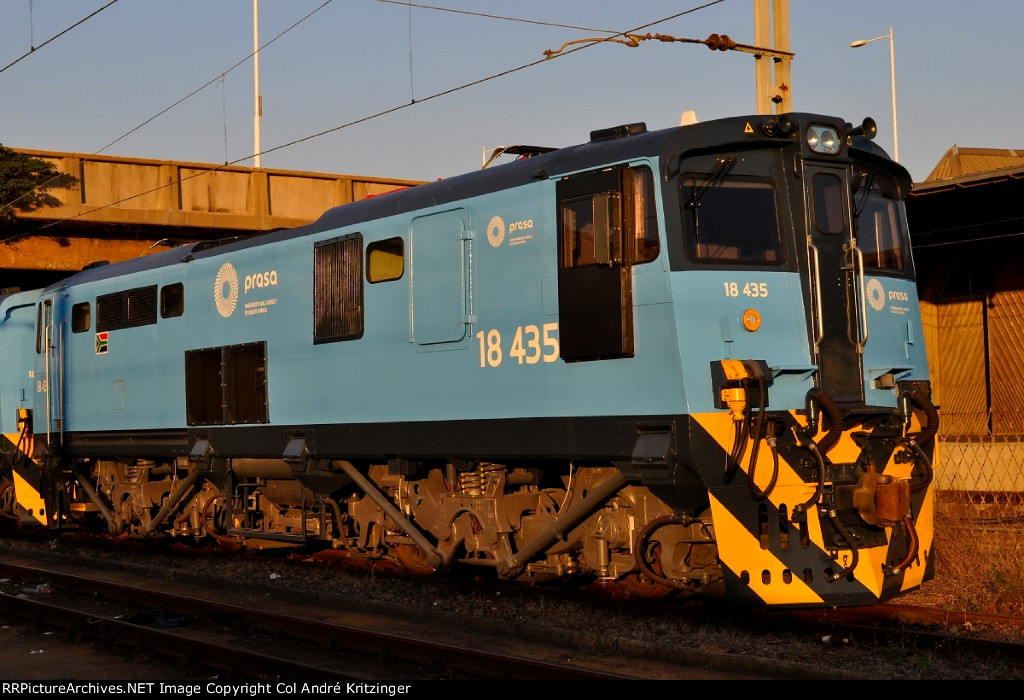 TFR Class 18E 18-435 (Series 2)