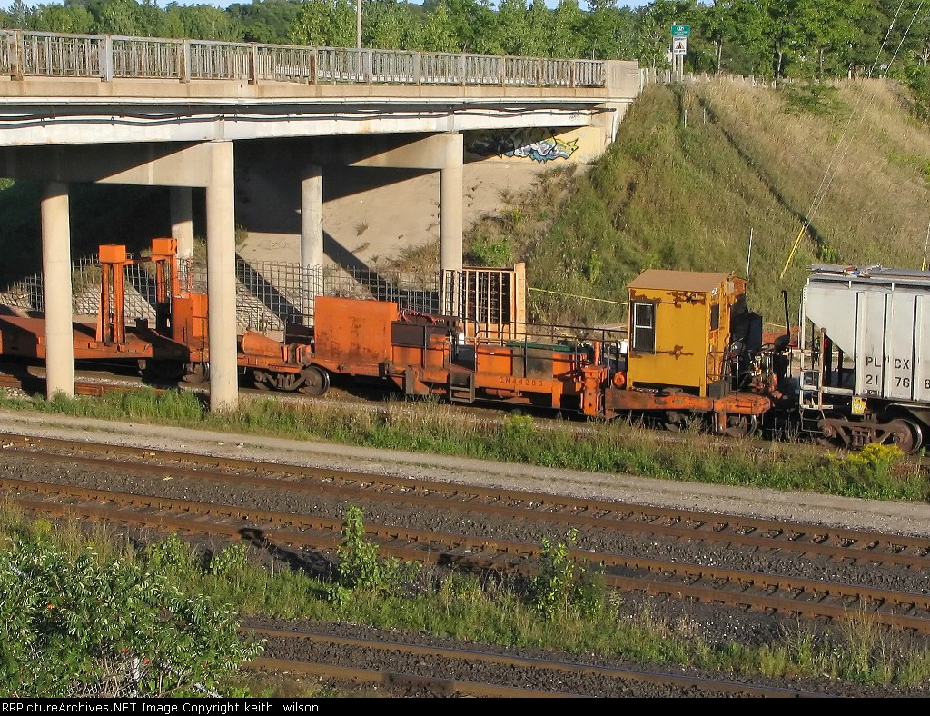 CN 44283 RAIL CARRIER