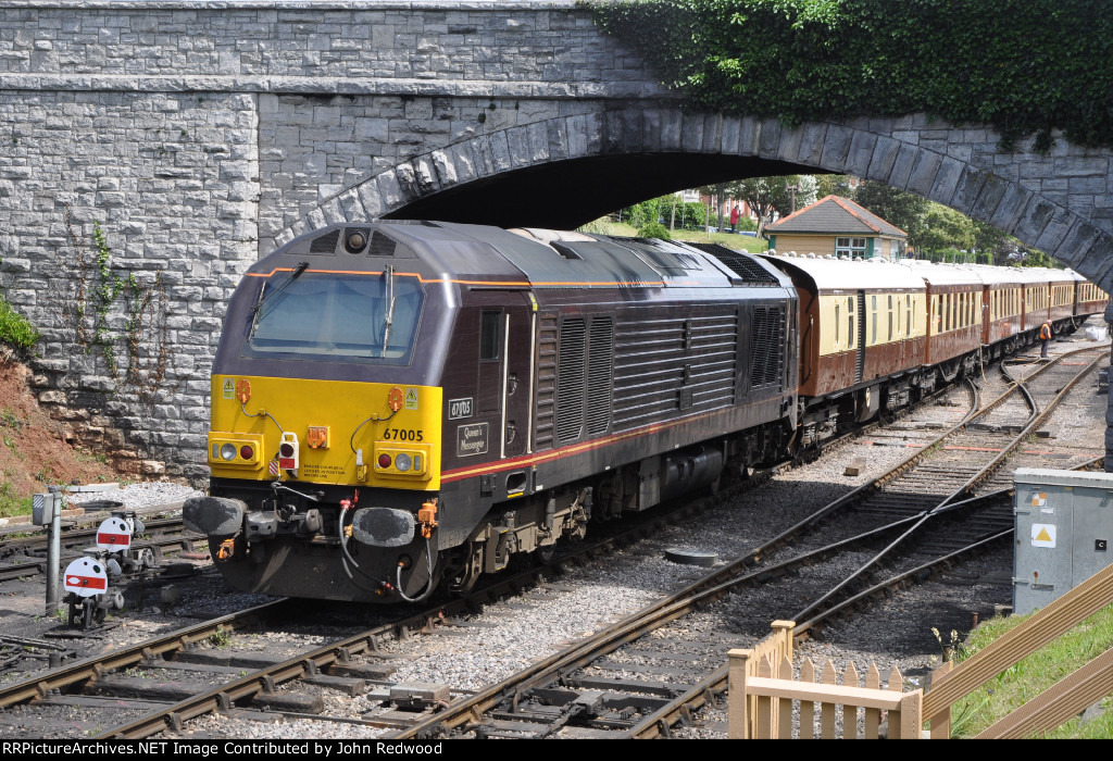 VSOE Orient Express visits Swanage