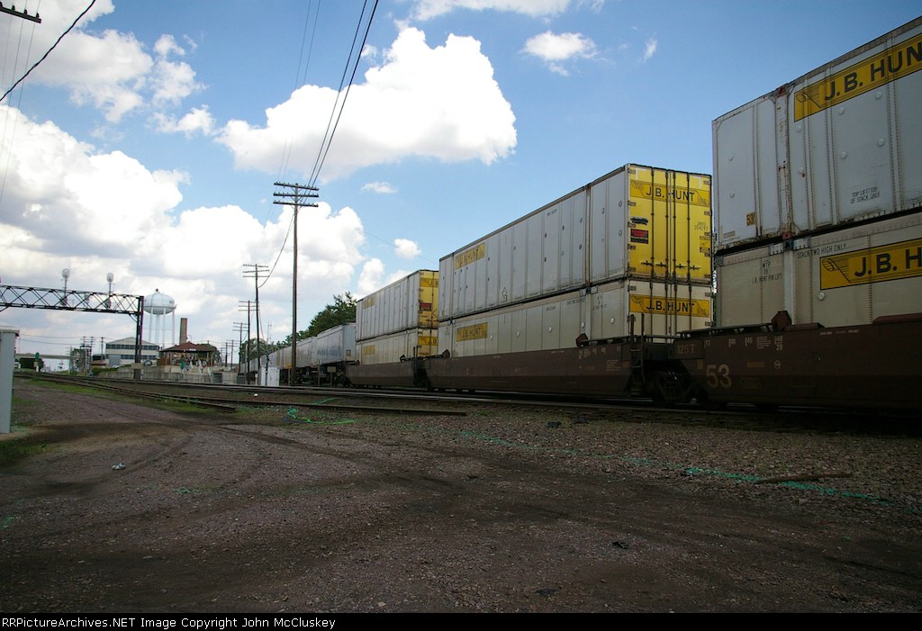 Eastbound BNSF intermodal