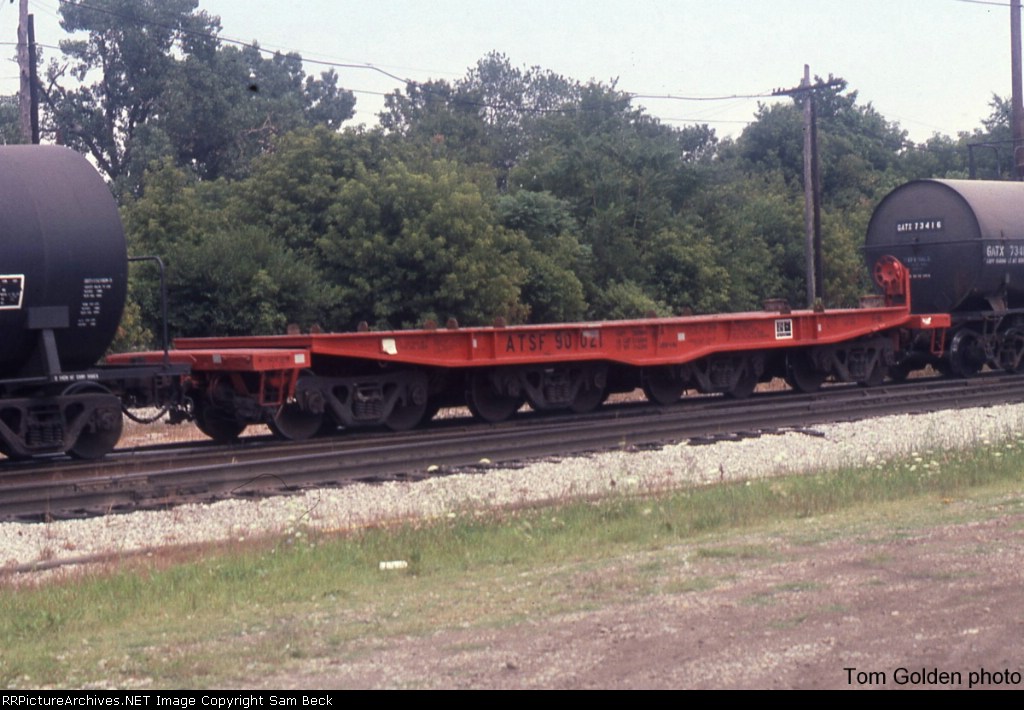 ATSF 90021--4-truck Flatcar