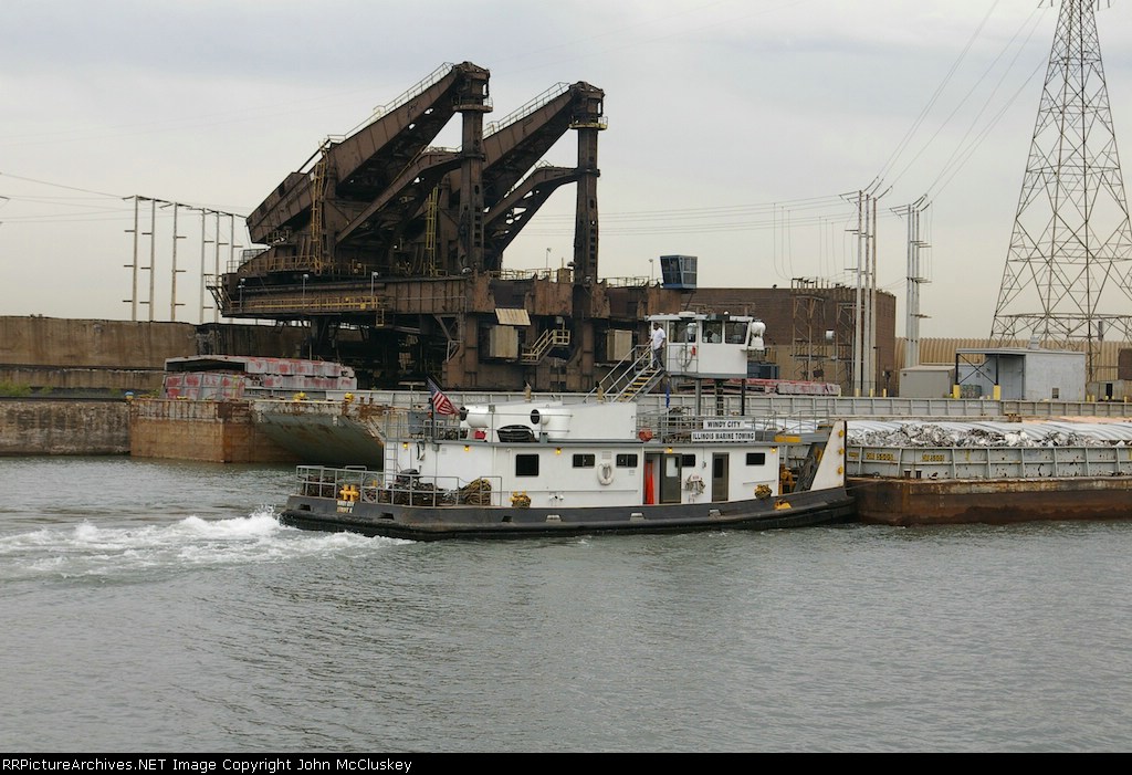 Huletts, Last of thier kind still standing