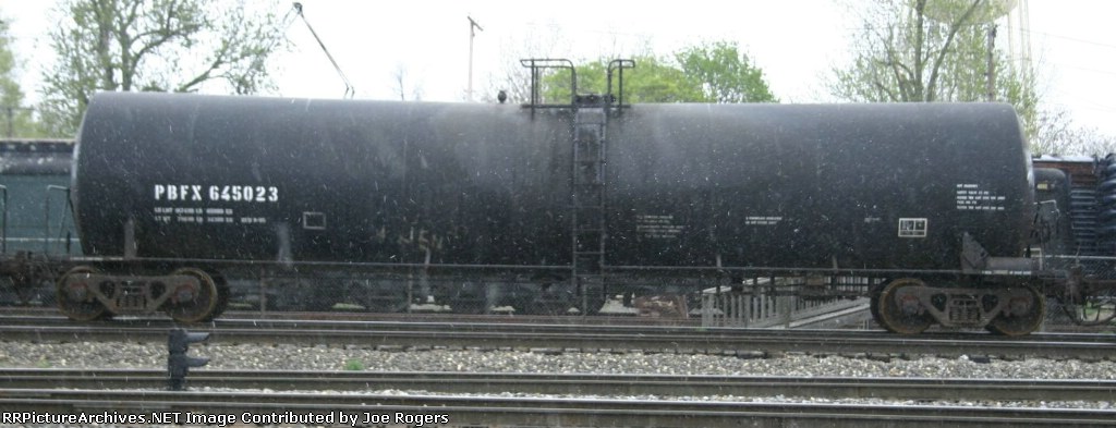 PBFX 645023