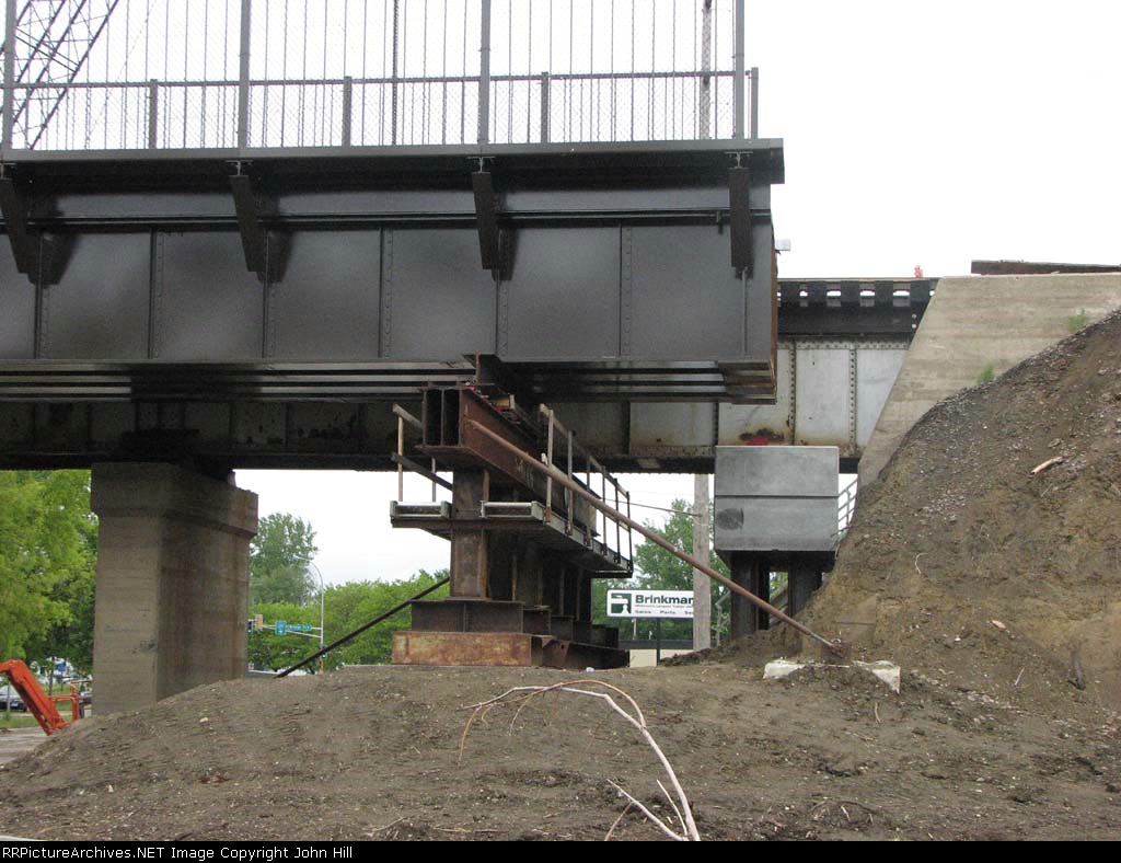 090607023 BNSF Hwy 12 bridge replacement project on Wayzata Sub.