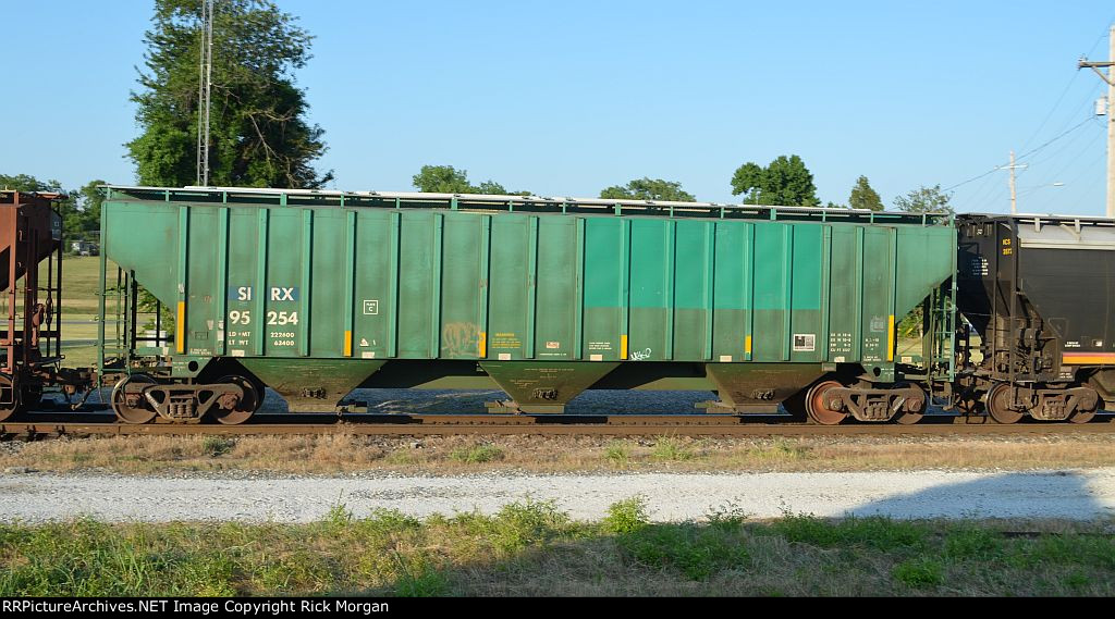 SIRX Covered Hopper 95254