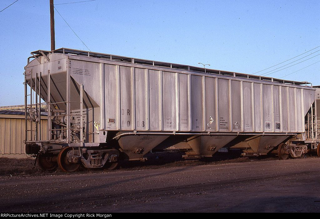 DR Covered Hopper 10084