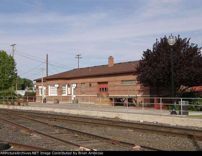 ex-NP depot