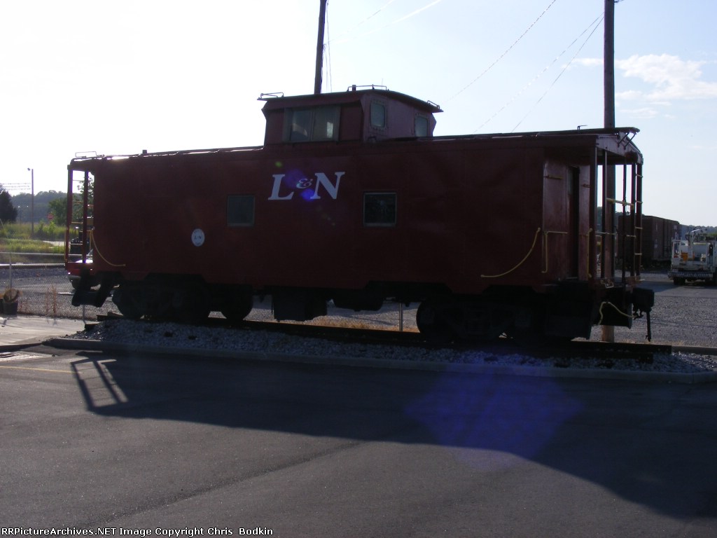 L&N caboose