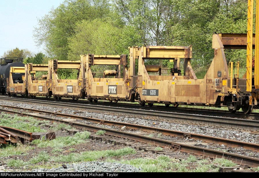 DTTX 63009 passing Copetown