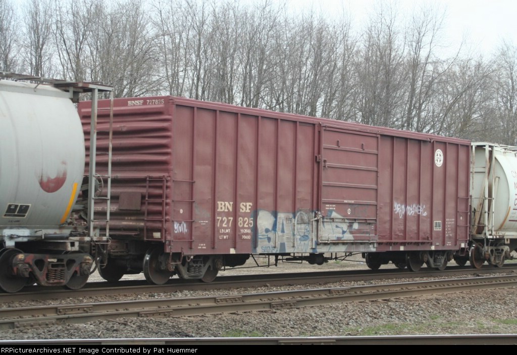 BNSF 727825