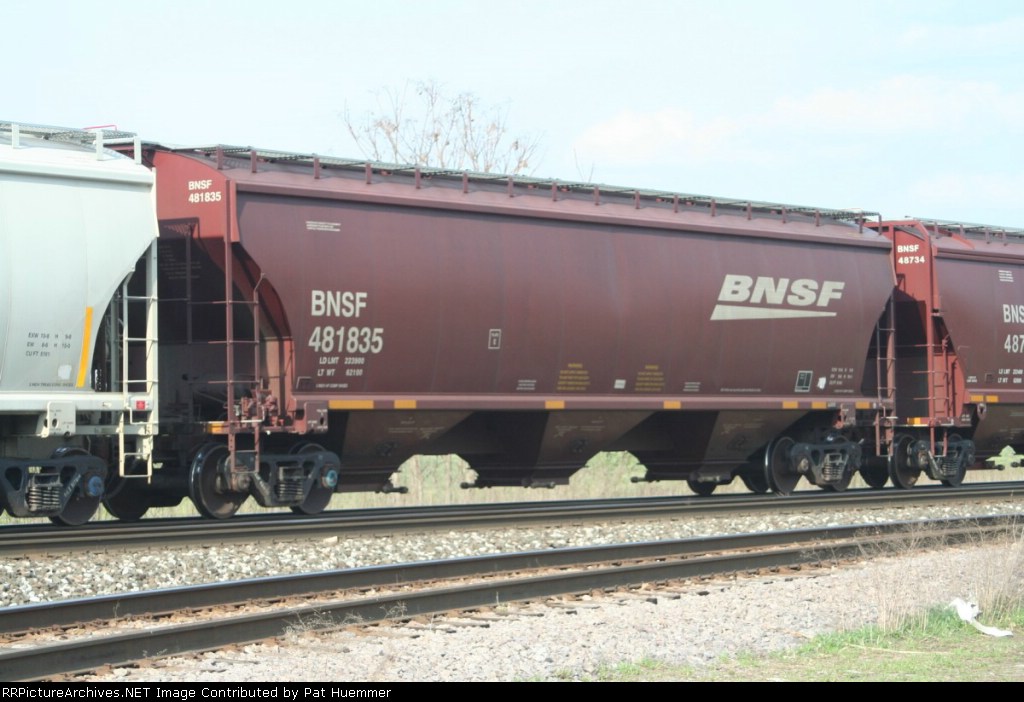 BNSF 481835