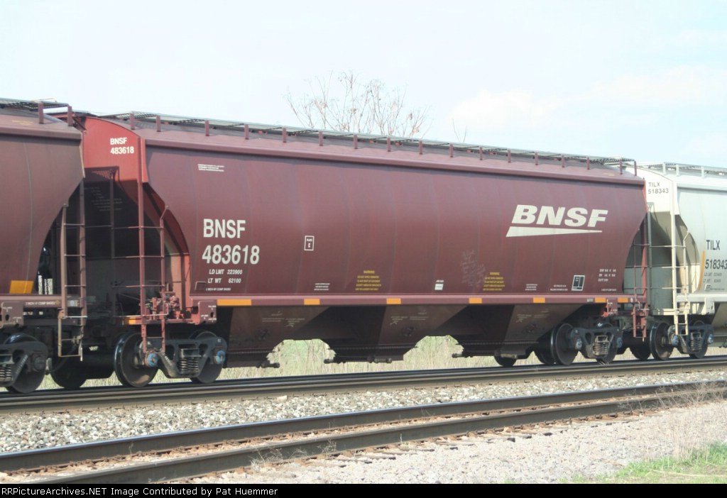 BNSF 483618