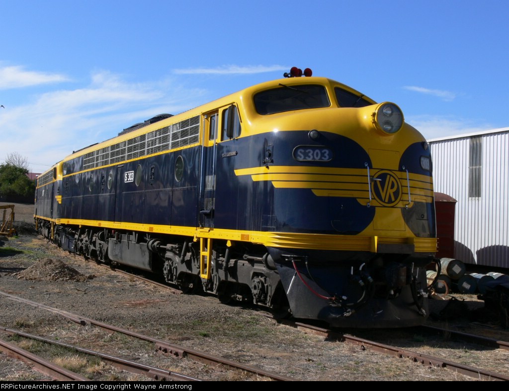 S 303 back in 1957 paint scheme