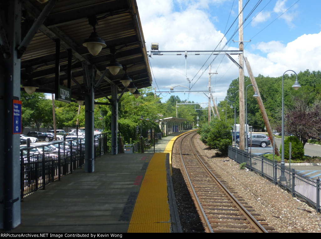 NJ Transit Lyons Station