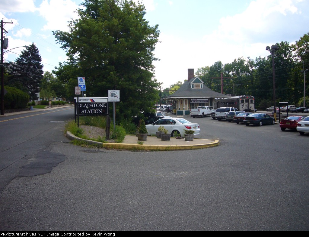 Gladstone station