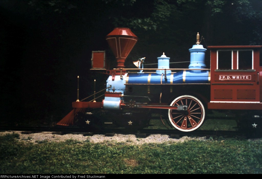 Bell's a ringing at the Cleveland Zoo.