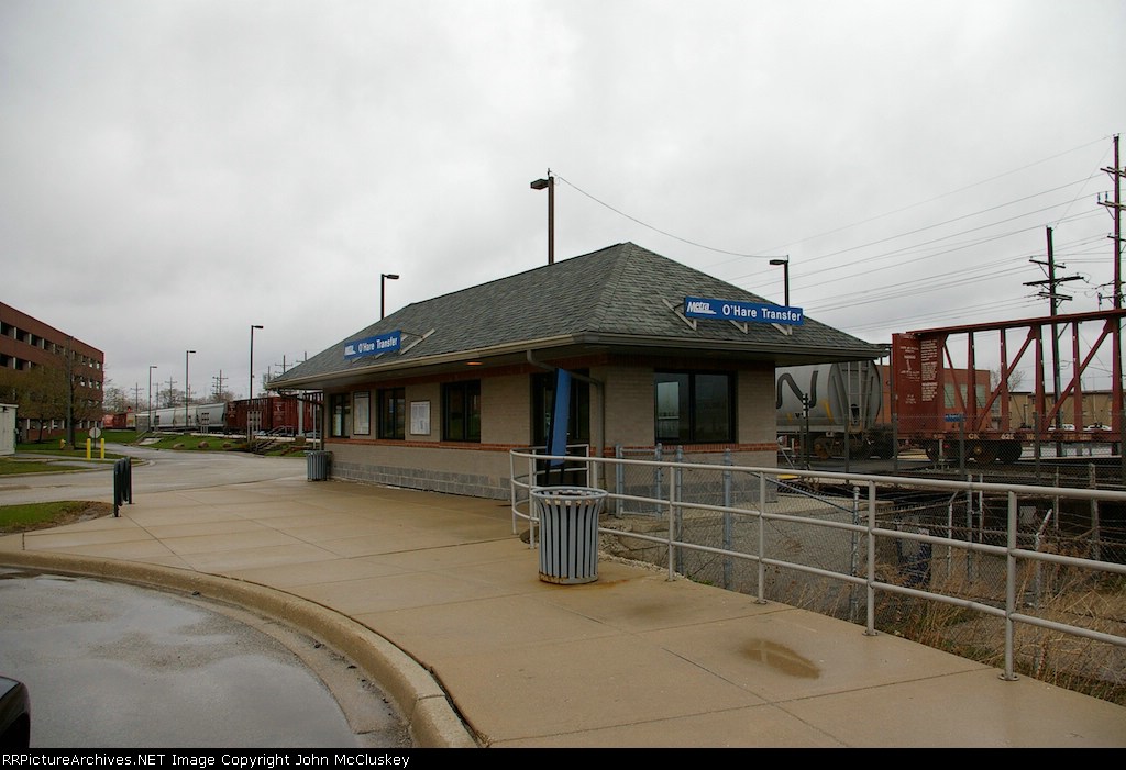 Metra Station