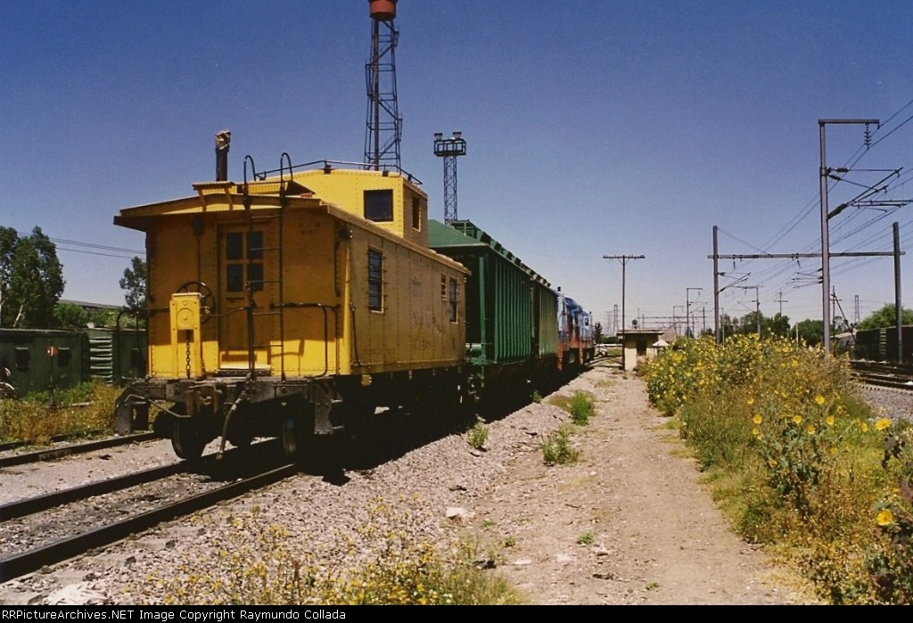 NDEM 43108 With the Barrientos cement train