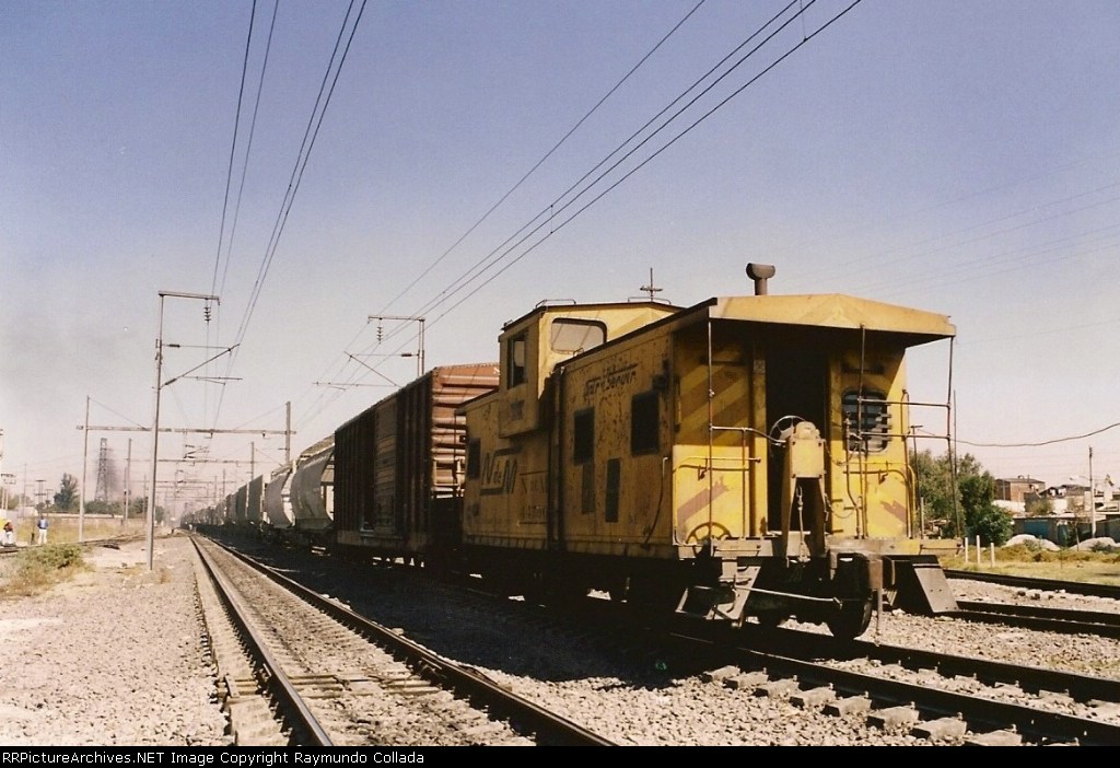 NDEM 44500 In a long train