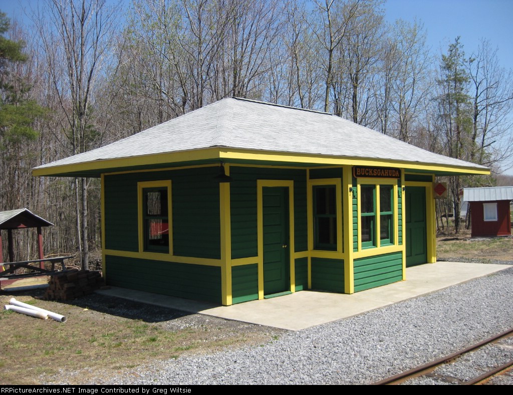 Bucksgahuda and Western Station