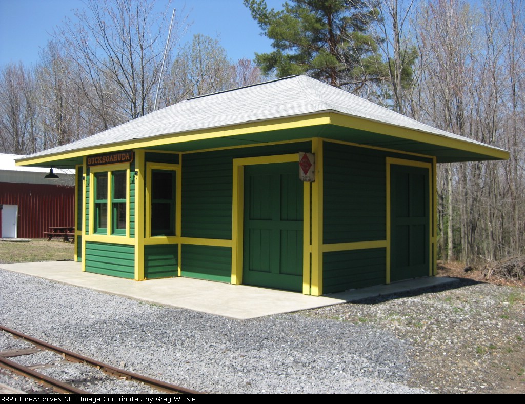 Bucksgahuda and Western Station