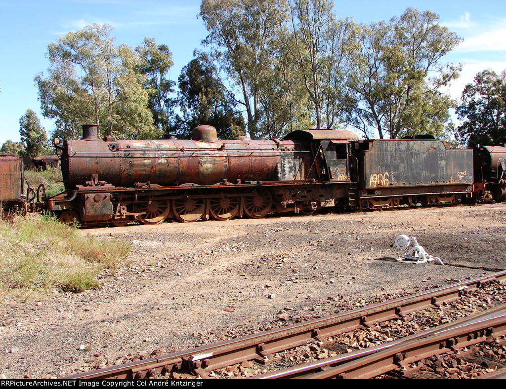 SAR Class 15AR 1966 (4-8-2)