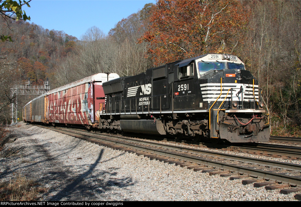 272 backs up after stalling to get a shove