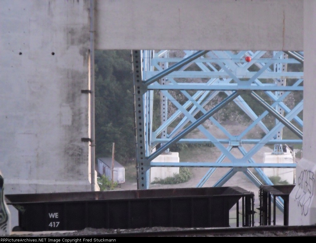 Looking across CSX at WE 417, a stone hopper.
