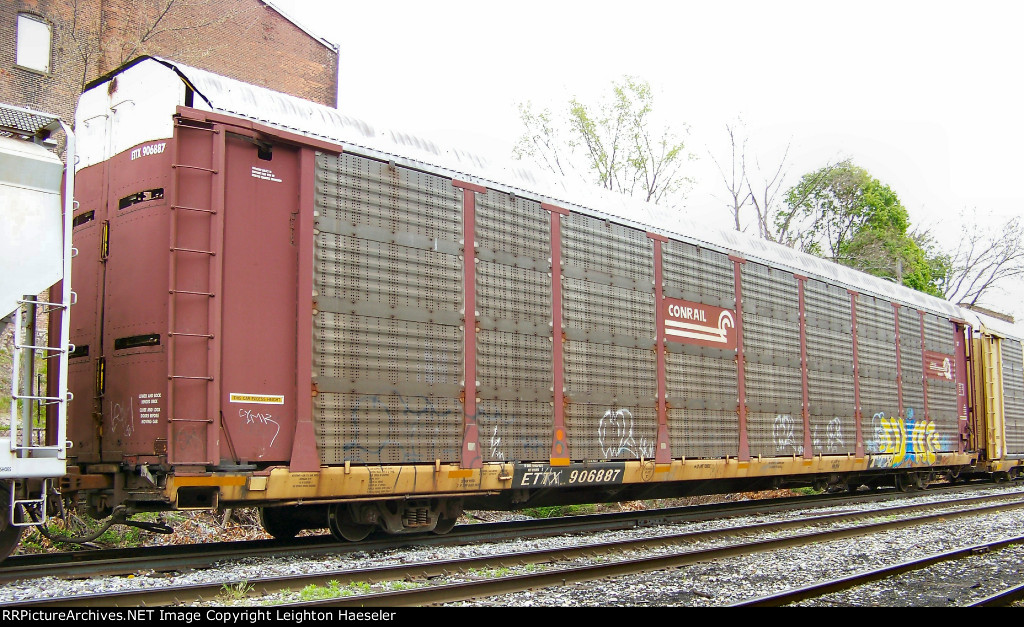 ETTX 906887 with Conrail heralds