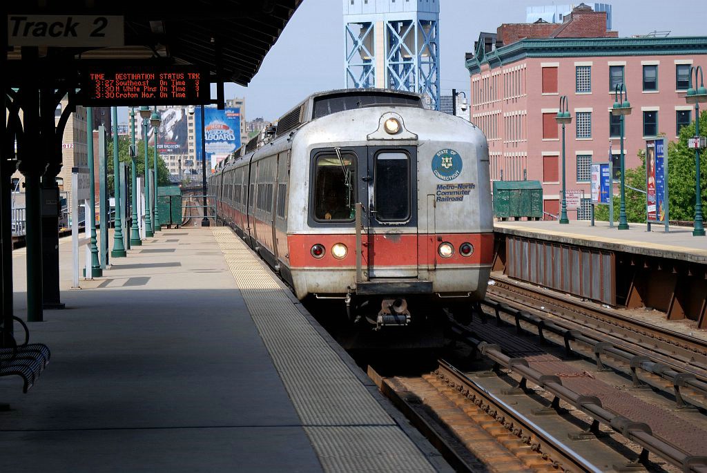 Metro North @ 125th St.