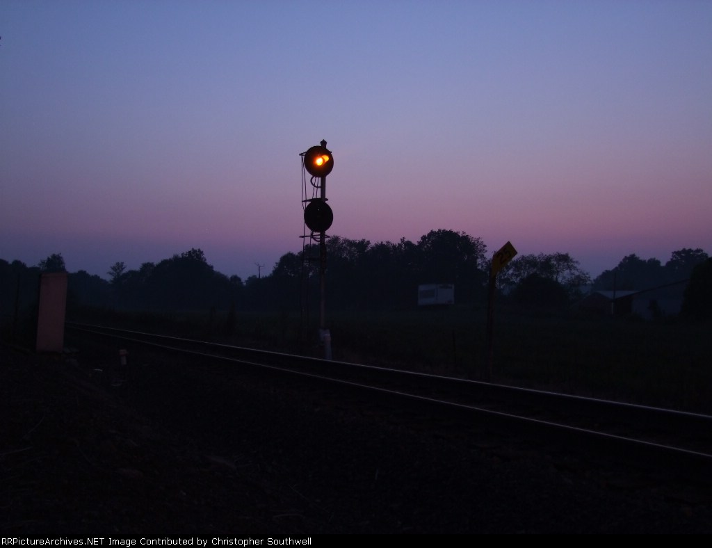 signal at Scott road before the train