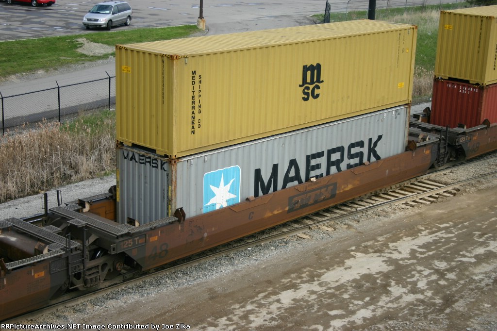 DTTX 750004 "C" Body 5 pak well car