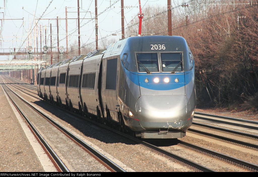 A southbound ACELA express barrels down the "raceway" enroute to Washington DC