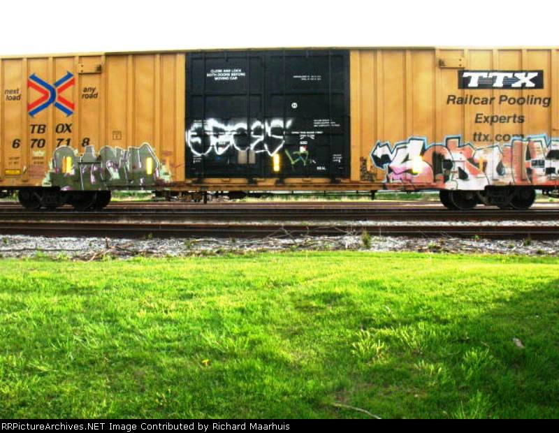 TBOX 670718