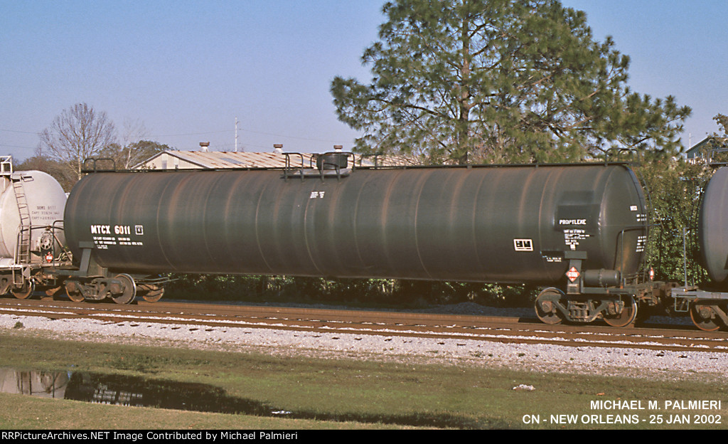 MTCX tank car 6011