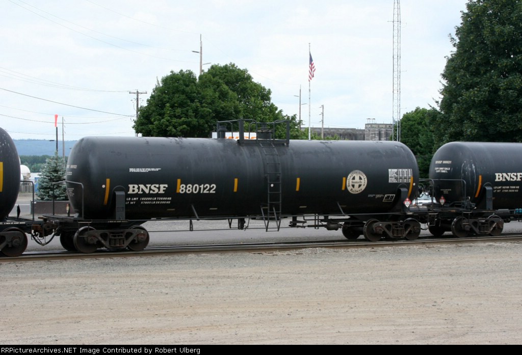 BNSF 880122
