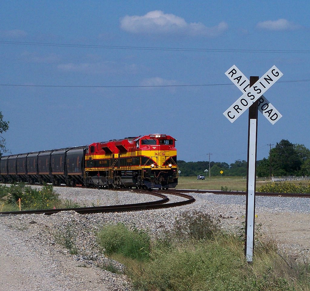 KCS 4052 at Kendleton, TX