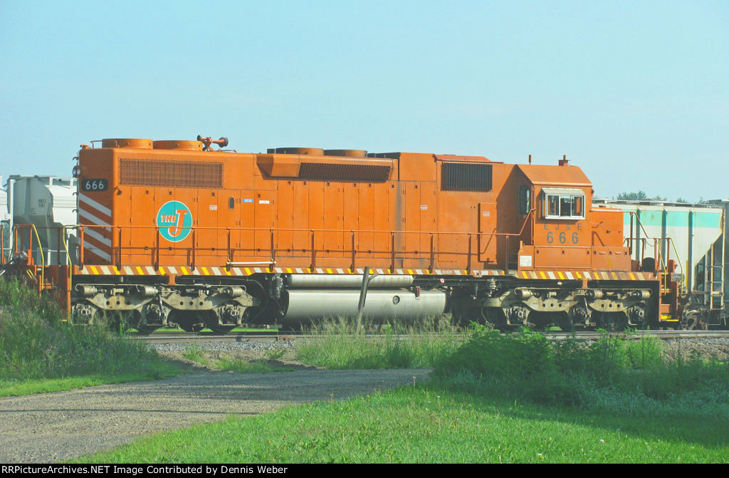 EJ&E  666,  CN's  Taylor  Sub.