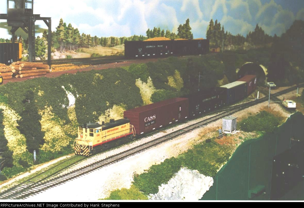 CHV SW pulls its loads to the interchange at Bleeker, AL in the early years.  The crossing is now torn out and the CHV is no more.