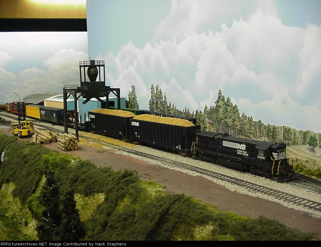 PineBelt Southern RR ex NS B30-7 prepares its train of loaded chips for the trip south to Opelika.