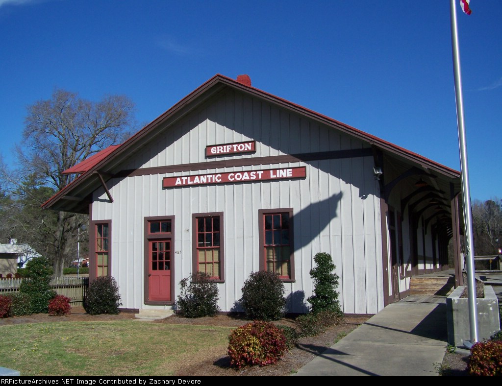 Atlantic Coast Line Station