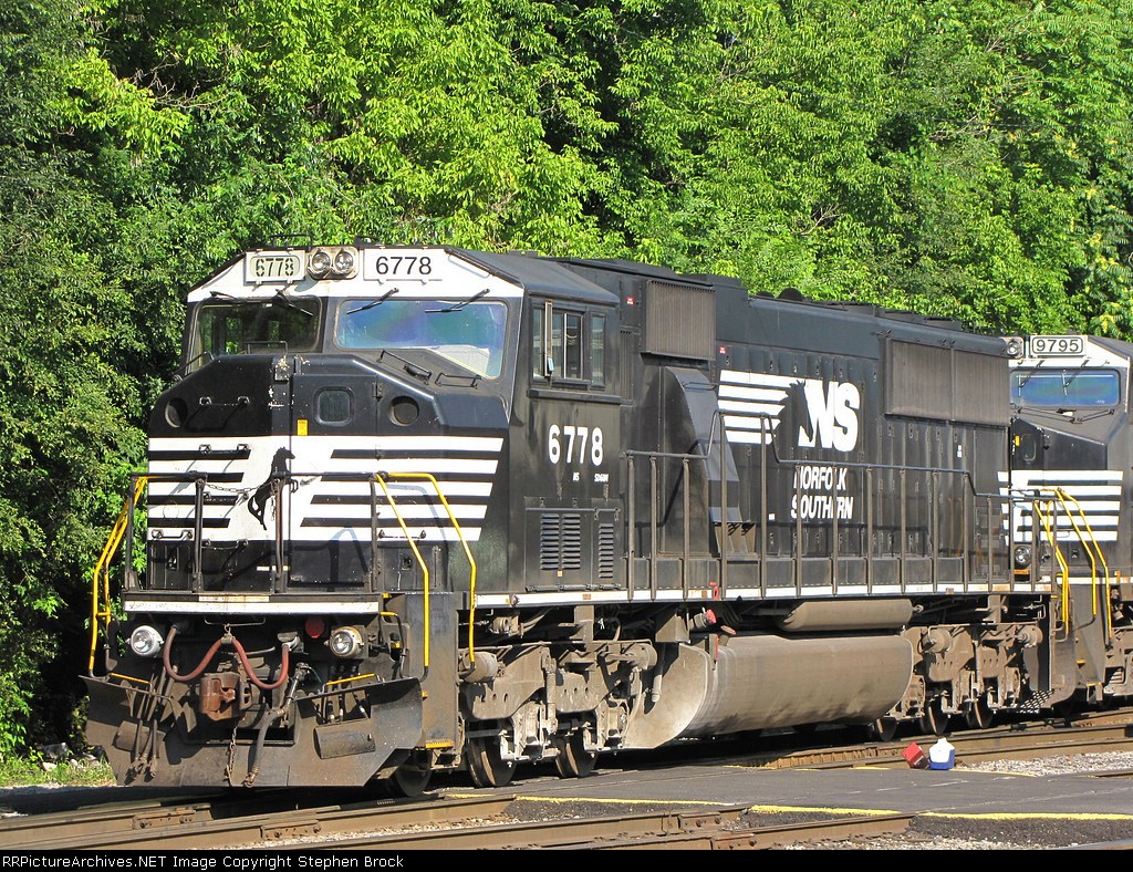 NS 6778 (Ex-CR-Q 5527)