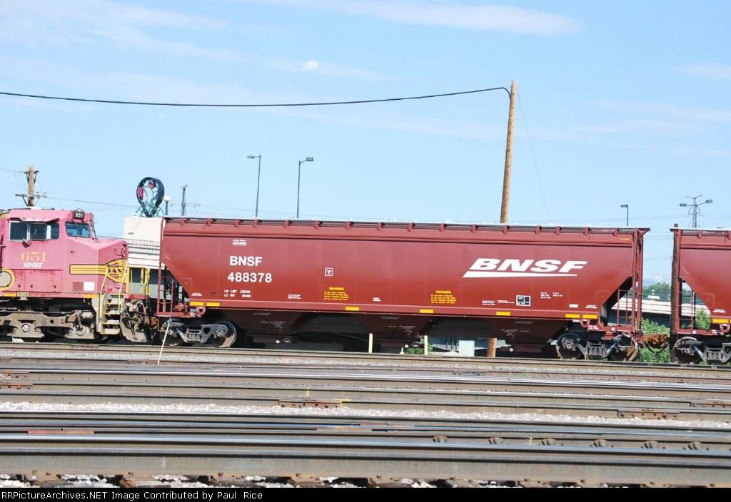 BNSF 488378