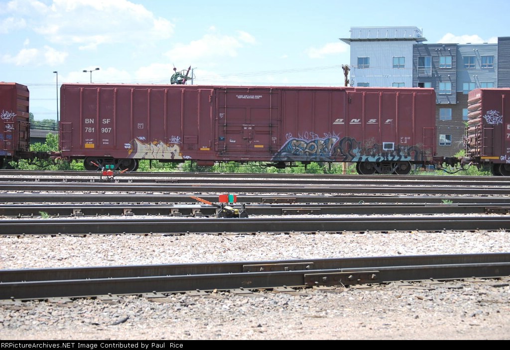 BNSF 781907