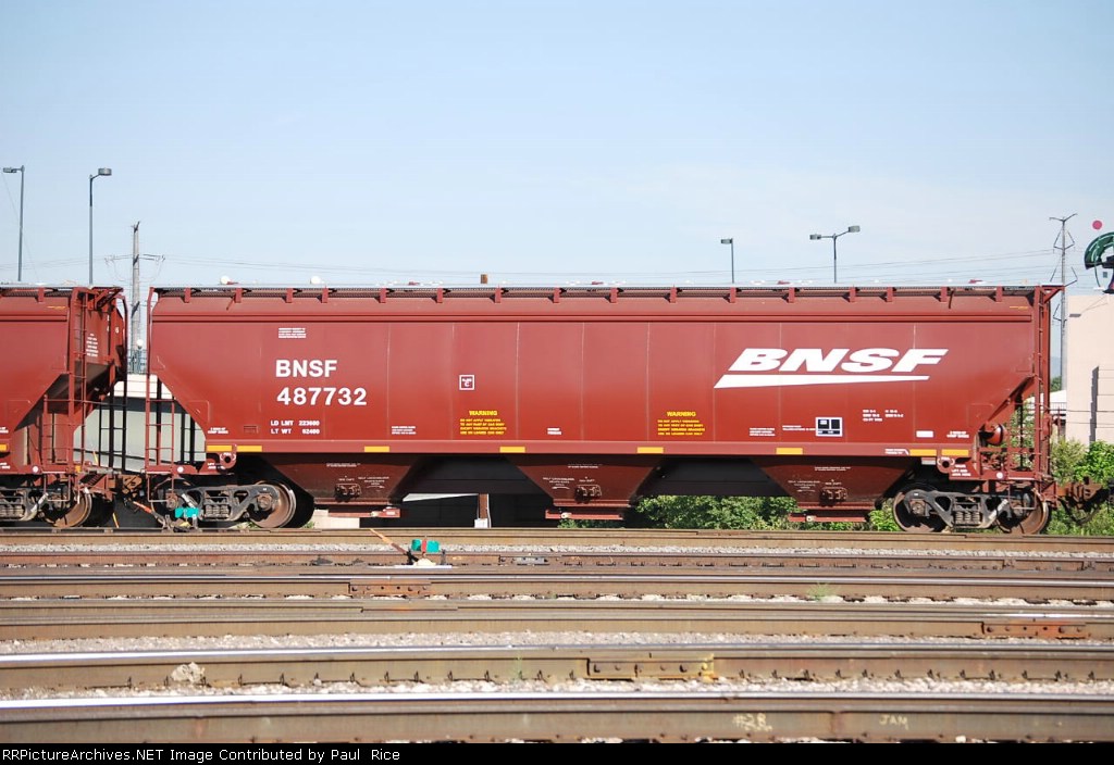 BNSF 487732