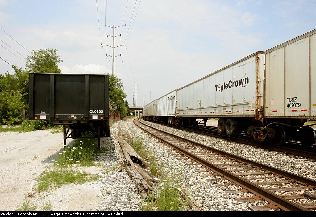 Triple Crown Roadrailer