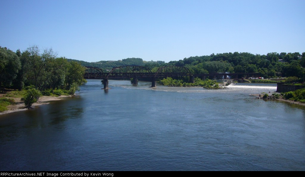 LHR and CNJ/LV Bridges